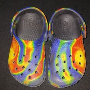 CROCS Kids Rainbow Swirl Clogs